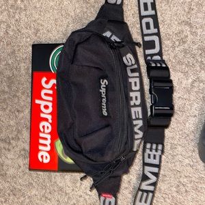 Supreme waist bag season 18